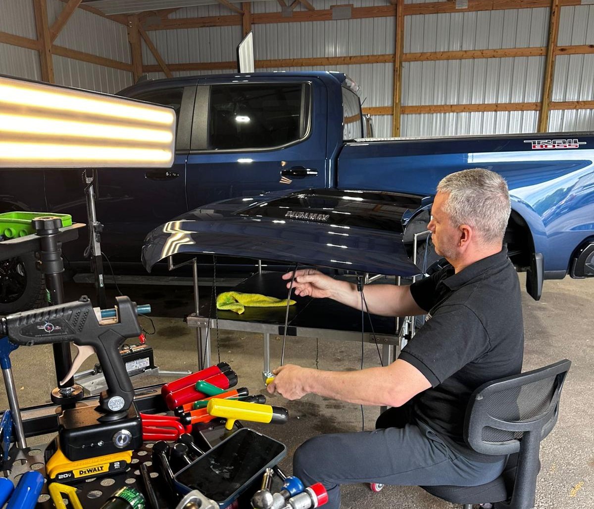Car hail damage repair in Bryan TX by Auto Hail Solution